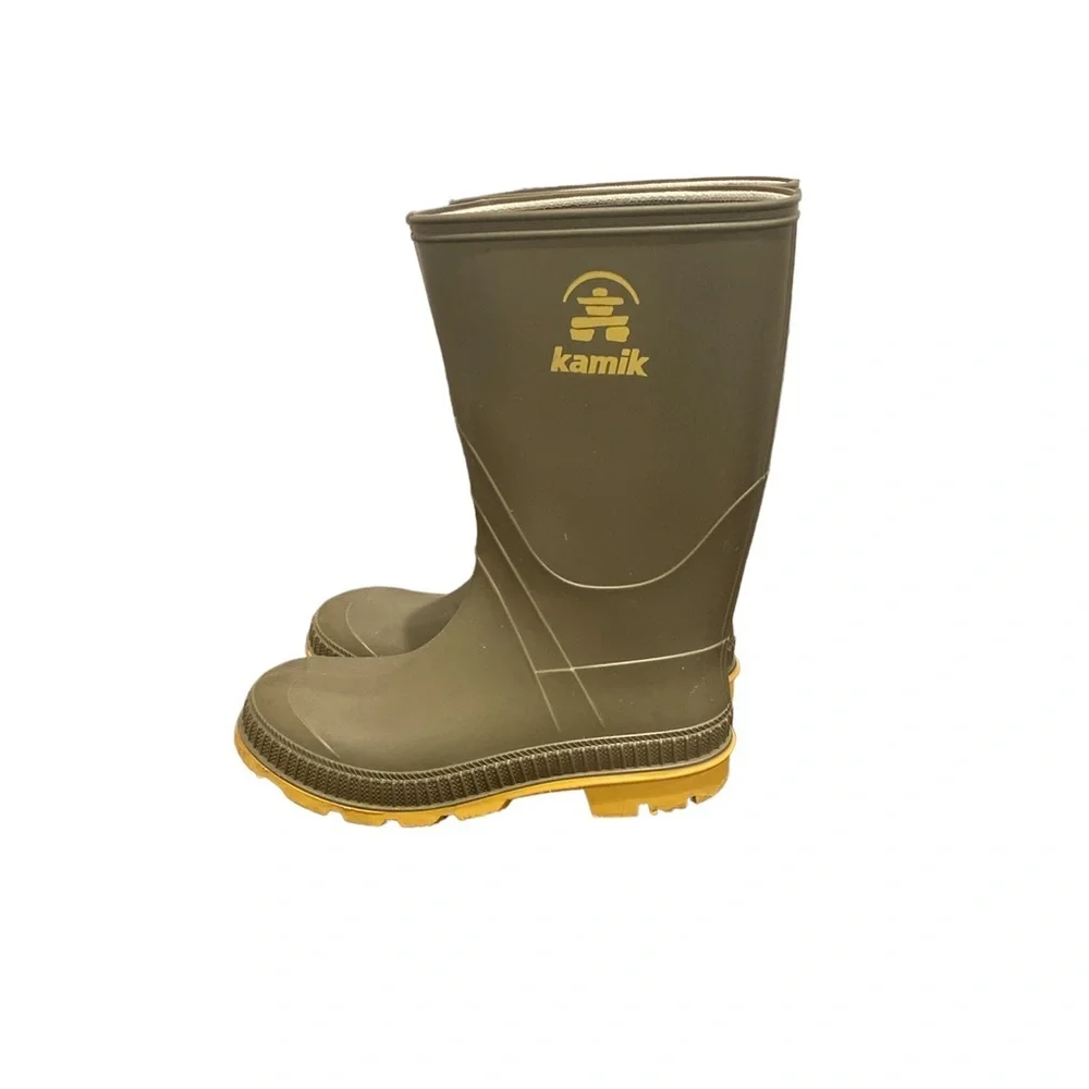 Kamik rain boots olive/yellow size 3 and joules welly socks Dino green